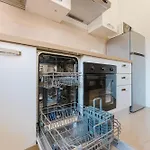 Апартаменты Gaia's Flat - 15 Min From & Train Station Венеция