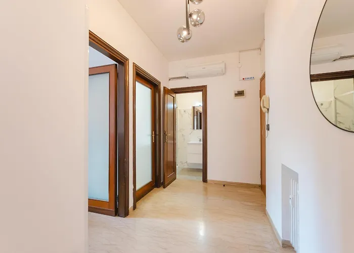 Appartement Gaia's Flat - 15 Min From & Train Station Venise