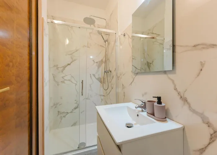 Gaia's Flat - 15 Min From & Train Station Venecia