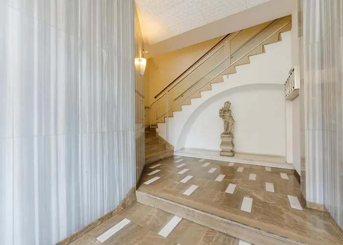 Gaia's Flat - 15 Min From & Train Station Apartamento Venecia
