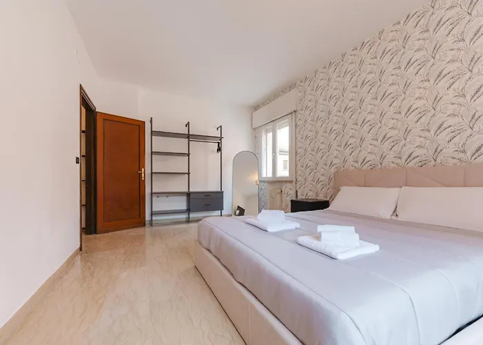 Gaia's Flat - 15 Min From & Train Station * Venecia